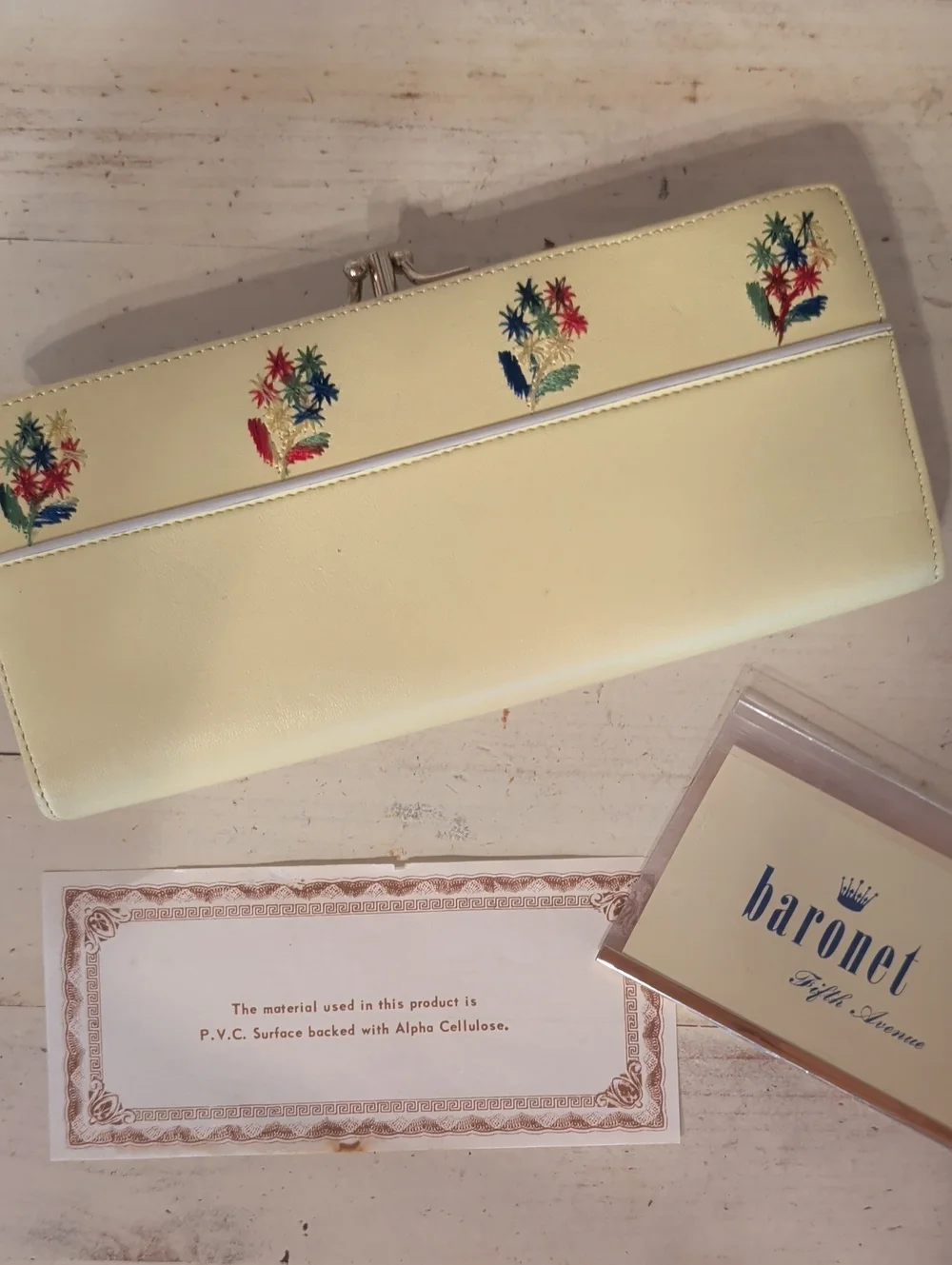Vintage 1960s Baronet Kiss Lock Yellow Floral Embroidered Wallet Clutch